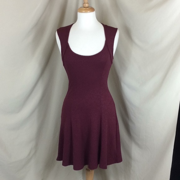 Urban Outfitters Dresses & Skirts - 💚CLEARANCE💚 Silence + Noise Sleeveless Dress